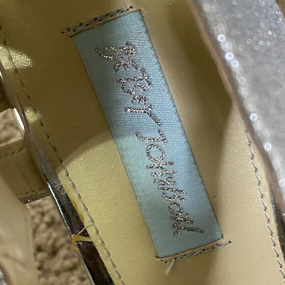 Betsey Johnson Heels Women’s 10 SB-Tee Dress Silver Glitter T-Strap Peep Toe - Picture 9 of 12